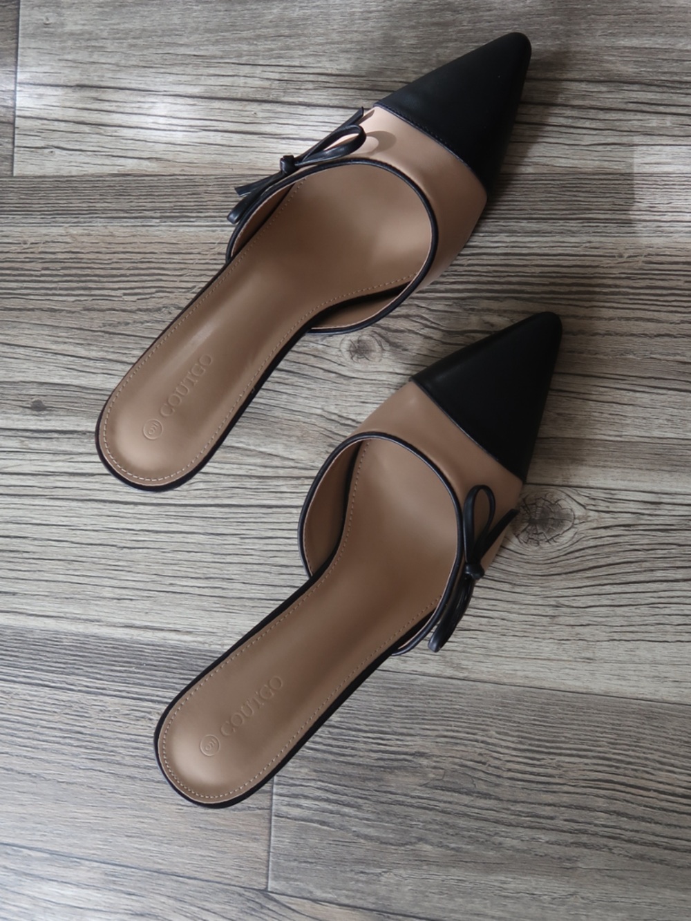 Coutgo Two-Tone Pointed Toe Mule in Beige and Black - Picture 3 of 6
